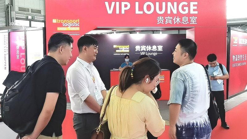 发光字门头招牌，材质选择有讲究